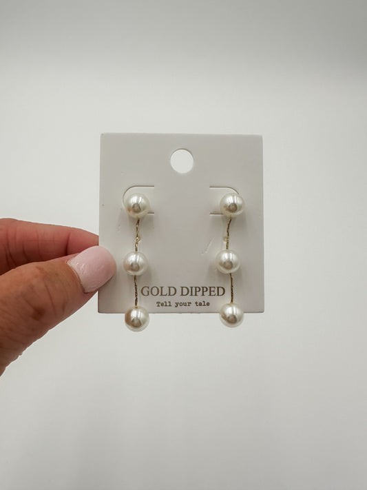 Pearl Dangle Earrings